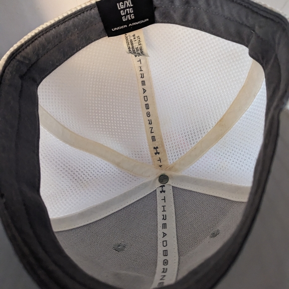 Under Armour baseball hat - Picture 4 of 5